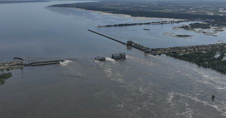 Strach na Kremlu po ataku na zaporę. "Ukrywają ciała"