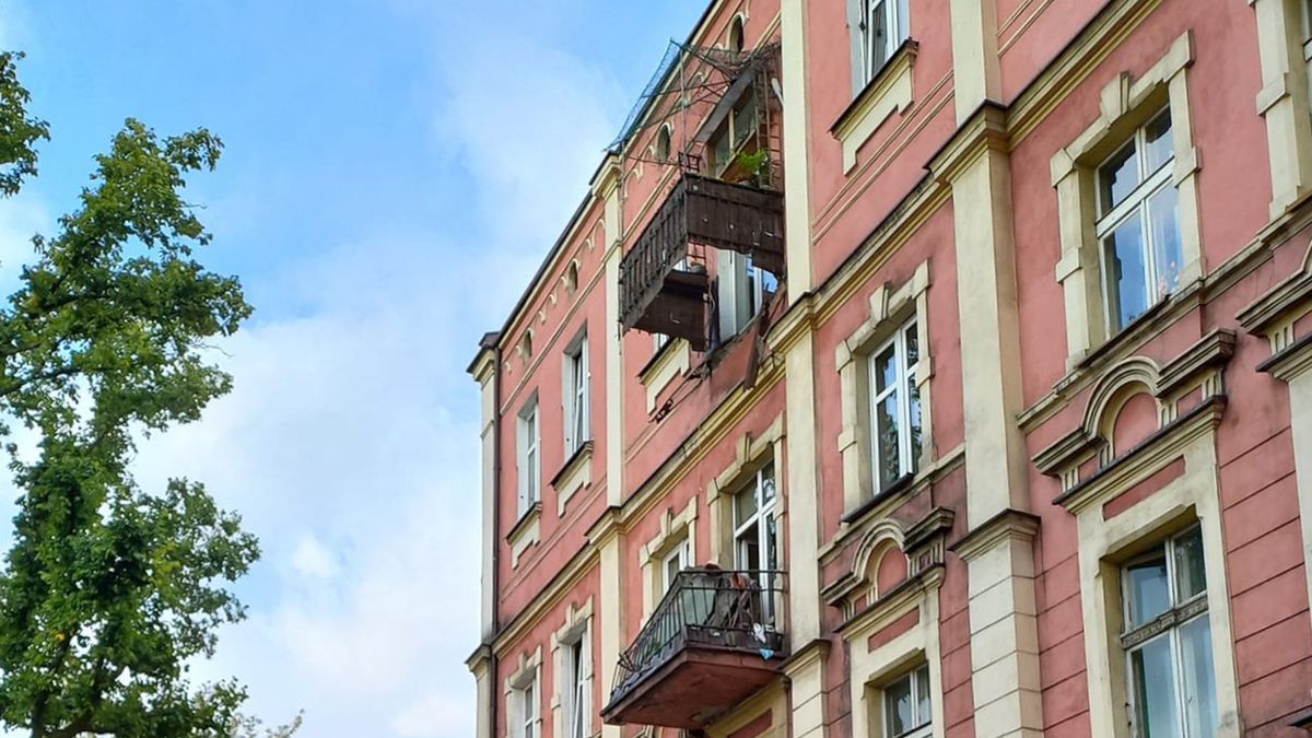 Sąd umorzył sprawę zawalonego balkonu
