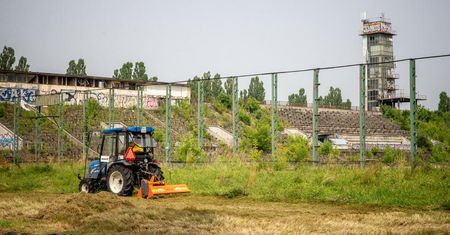 Warszawa. Skra cywilizowana. Znikną śmieci, wrócą sportowcy