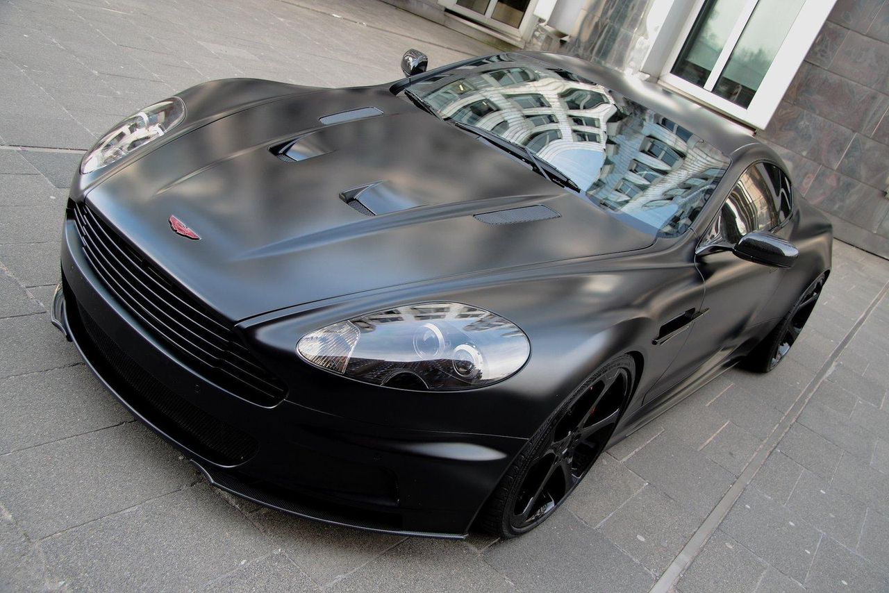 Aston Martin DBS (fot. caranalysis.net)