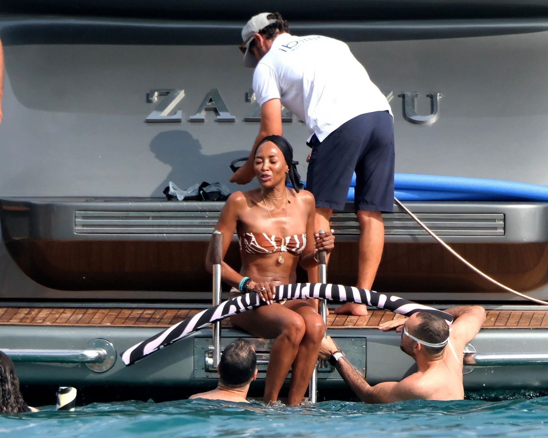 Rajskie wakacje Naomi Campbell na Ibizie