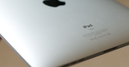 Apple sprzedało 2 miliony iPadów w 2 miesiące