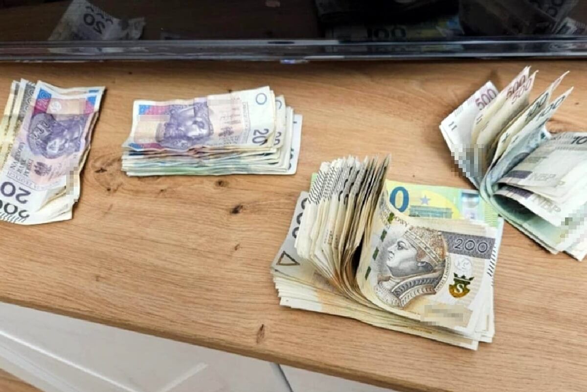 Pieniądze ze sprzedaży narkotyków