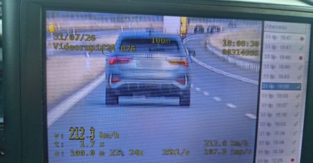 26-latek z Serbii pędził 212 km/h na S3. Tak się tłumaczył