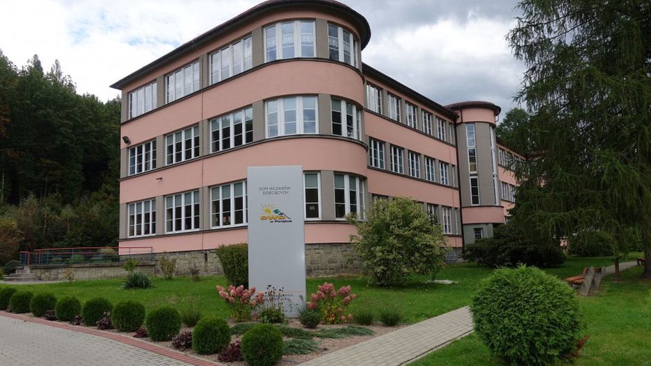 W Domu Wczasów Dziecięcych w Porąbce jeszcze w listopadzie rozpoczną się roboty termomodernizacyjne.