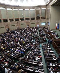 Rozliczą Morawieckiego? Sejm przyjął informację rządu ws. KPO