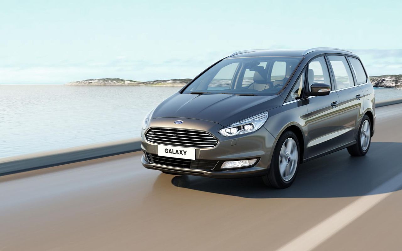 Nowy Ford Galaxy (2015) przeszedł radykalny facelifting