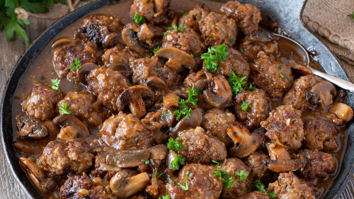 Klopsiki z dzika w sosie grzybowym