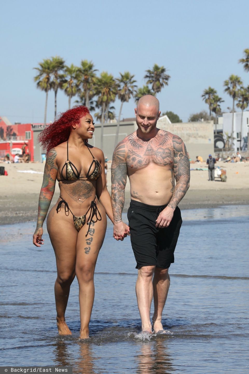 Chet Hanks z dziewczyn? na pla?yLos Angeles, CA  - *EXCLUSIVE*  - Chet Hanks and girlfriend Melissa Maysing take work out to the next level at Venice Beach, doing pull-ups, push-ups, and cheering kisses at the same time, looking very deeply in love.

Pictured: Chet Hanks, Melissa Maysing

BACKGRID USA 21 JULY 2023 

BYLINE MUST READ: Yolo / BACKGRID

USA: +1 310 798 9111 / usasales@backgrid.com

UK: +44 208 344 2007 / uksales@backgrid.com

*UK Clients - Pictures Containing Children
Please Pixelate Face Prior To Publication*SARA
