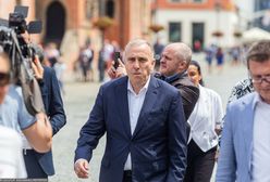 "Najwyższe zaniepokojenie działaniami obozu rządzącego". Schetyna pokazał list b. ministrów