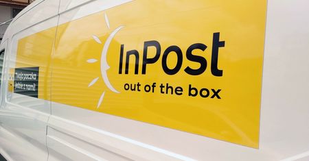 Paczkokurtka za 249 zł. InPost uruchomił sklep ze swoimi gadżetami