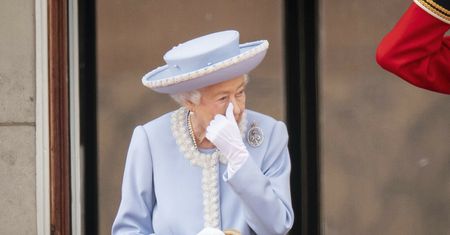 Królowa Elżbieta II zmarła z powodu złamanego serca? Tak twierdzi ekspertka