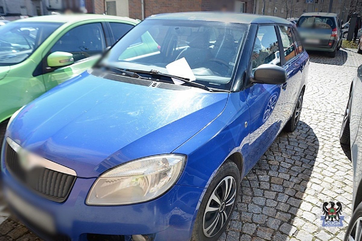 Ukradli wystawiony na sprzedaż samochód