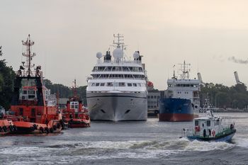Polska chce być morska potęga. Porty na fali wzrostu w pierwszej połowie roku