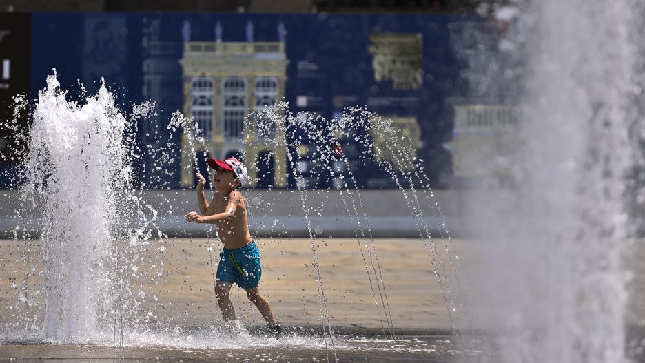 Fontanna w Turynie. Rekordowe temperatury we Włoszech