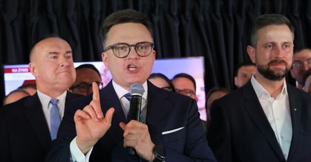 Zrobi to w listopadzie. Szymon Hołownia odkrywa karty