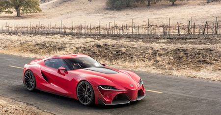 Nowa Toyota Supra - debiut w 2018 roku i hybrydowy napęd 4x4