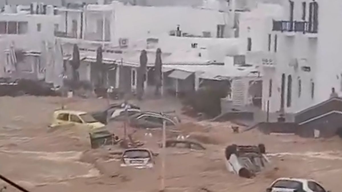 Paros należy do wysp, które najbardziej ucierpiały