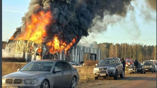 Pożar fabryki dronów w łotewskim Marupe
