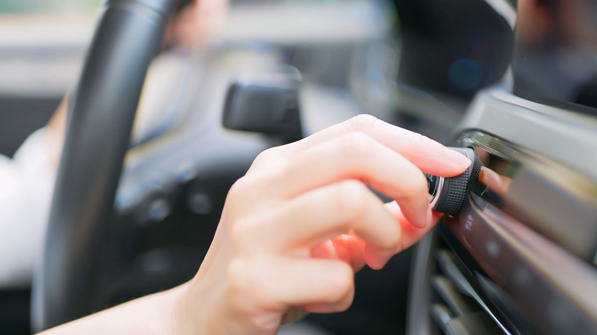 Zimbabwe wprowadza podatek od radia w samochodach