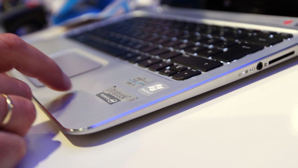 Zalega mnóstwo laptopów. Nie mogą nic z tym zrobić