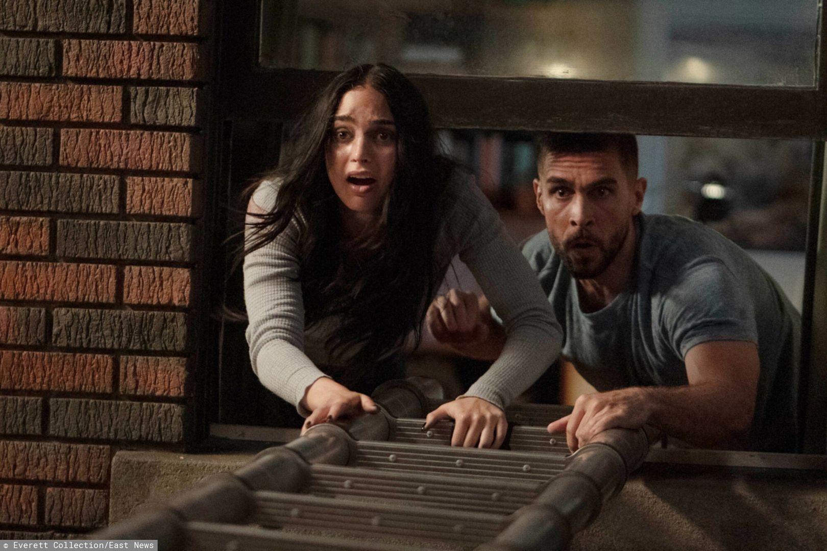 Melissa Barrera i Josh Segarra w "Krzyku VI" z 2023 r.