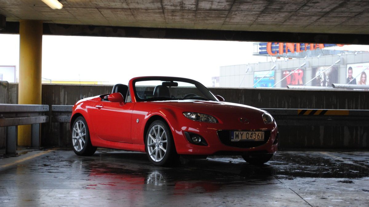 Mazda MX-5 III (NC)
