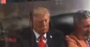 Trump przymknął oczy na meczu. "Zaburzone starzenie"