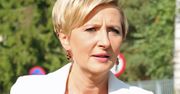 Obca kobieta nagle rzuciła się na Agatę Dudę. Pierwsza dama nie wiedziała, co się dzieje. Emocje wzięły górę