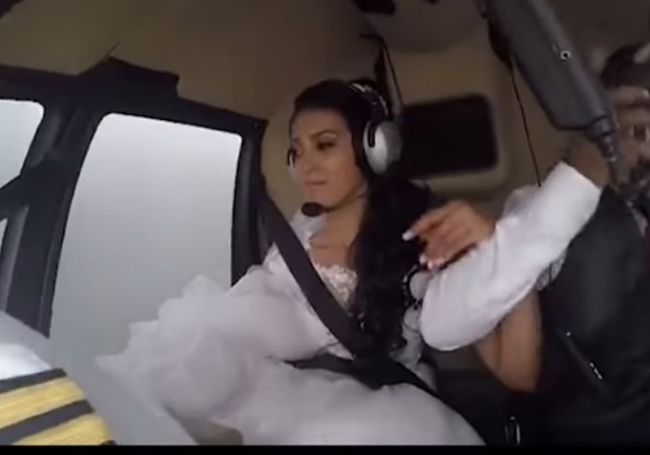 Nagrała własną śmierć. Leciała helikopterem na swój ślub