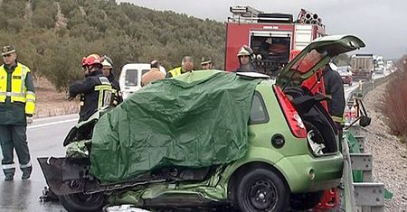 Wypadek za granicą: co robić, by nie stracić pieniędzy?