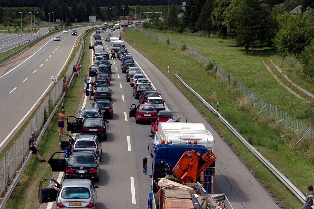 Duże korki na A4 w województwie dolnośląskim. Polacy wracają z Niemiec