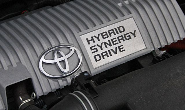 Toyota sprzedała na świecie już ponad 7 milionów samochodów hybrydowych