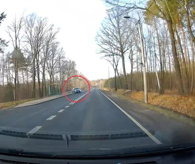 O krok od tragedii na Śląsku. Świadek uchwycił groźny moment na drodze w Przegędzy
