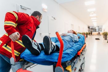 Będzie porządek w kolejkach na SOR. MZ zmienia zasady TOPSOR i triażu