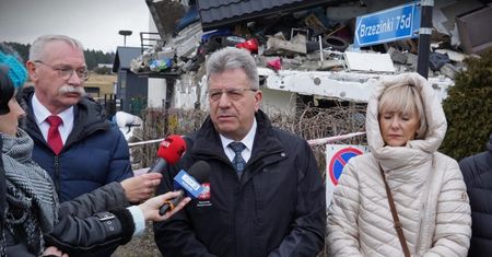 Dom zniszczony po eksplozji. Zapowiedziano pomoc i zbiórkę dla poszkodowanych z gminy Masłów