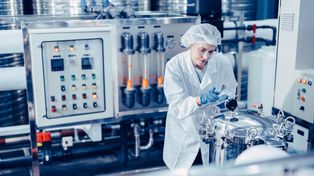 Unia zaostrza przepisy klimatyczne. Branża chemiczna apeluje o reformę