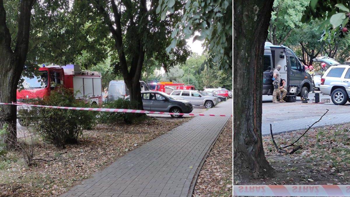 Pojemniki z rtęcią w bagażniku Jeepa na parkingu osiedlowym przy ul. Niepodległości
