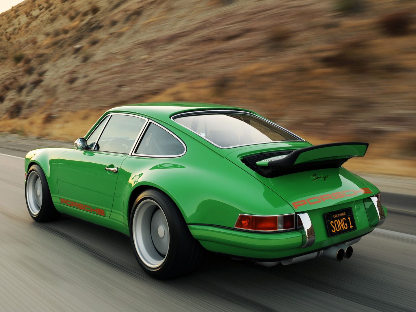 Singer Porsche 911 - król współczesnych klasyków 23