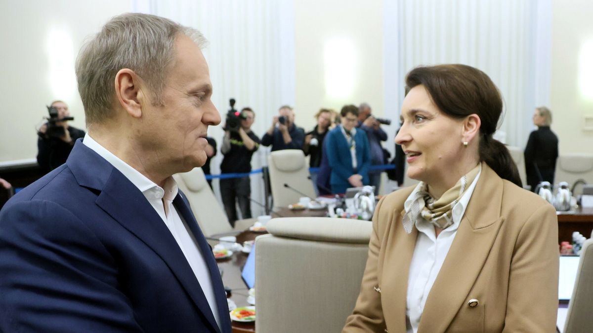 Posiedzenie rz?du
Fot. Wojciech Olkusnik/East News, Warszawa, 07.01.2025. KPRM. Posiedzenie rzadu Donalda Tuska. N/z: Donald Tusk i Marzena Okla-Drewnowicz.
Wojciech Olkusnik