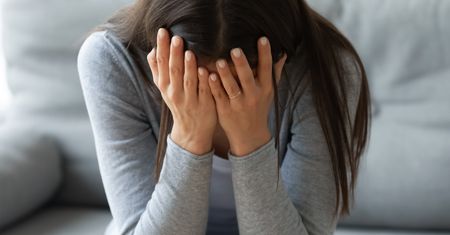 Odkryła, że jej chłopak ją zdradza. Niewiarygodne, jak do tego doszła