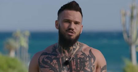 Bruno z "Love Island" zgolil brodę. W sieci szaleństwo