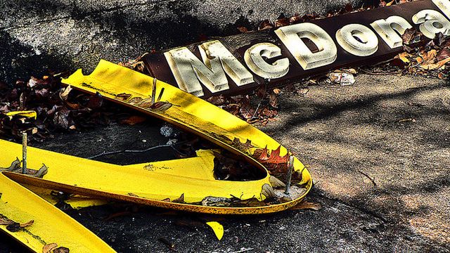 Mają tupet, czyli odpowiedź McDonald's na eksperyment Happy Meal 1