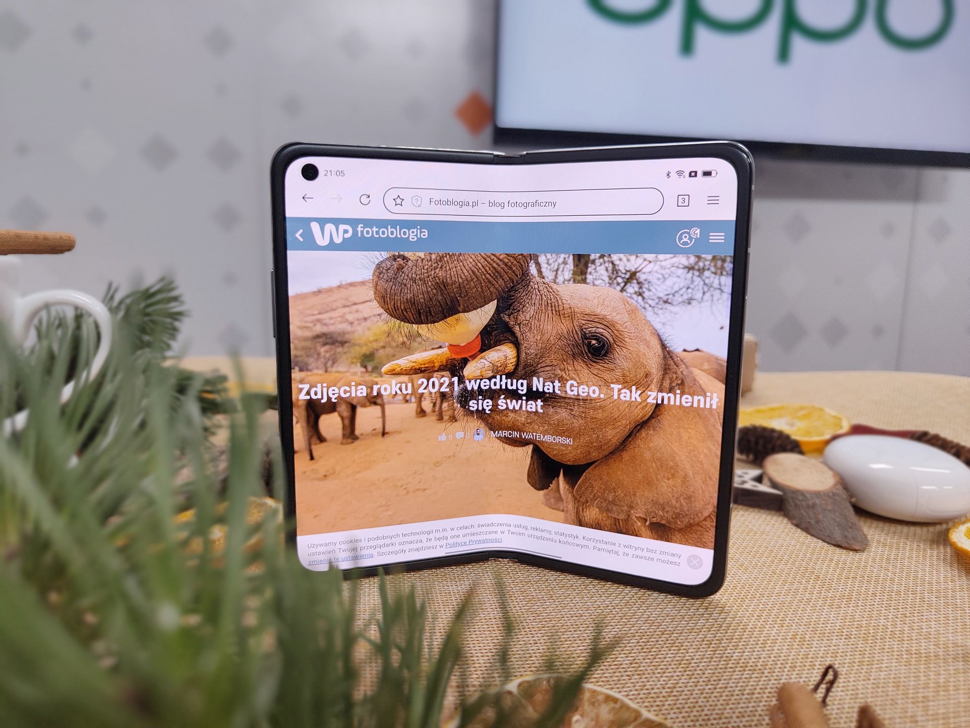 OPPO Find N: pierwsze wrażenia. Odwrotnie niż Samsung 3