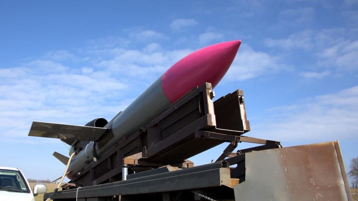 Wczesna wersja pocisku Flamingo