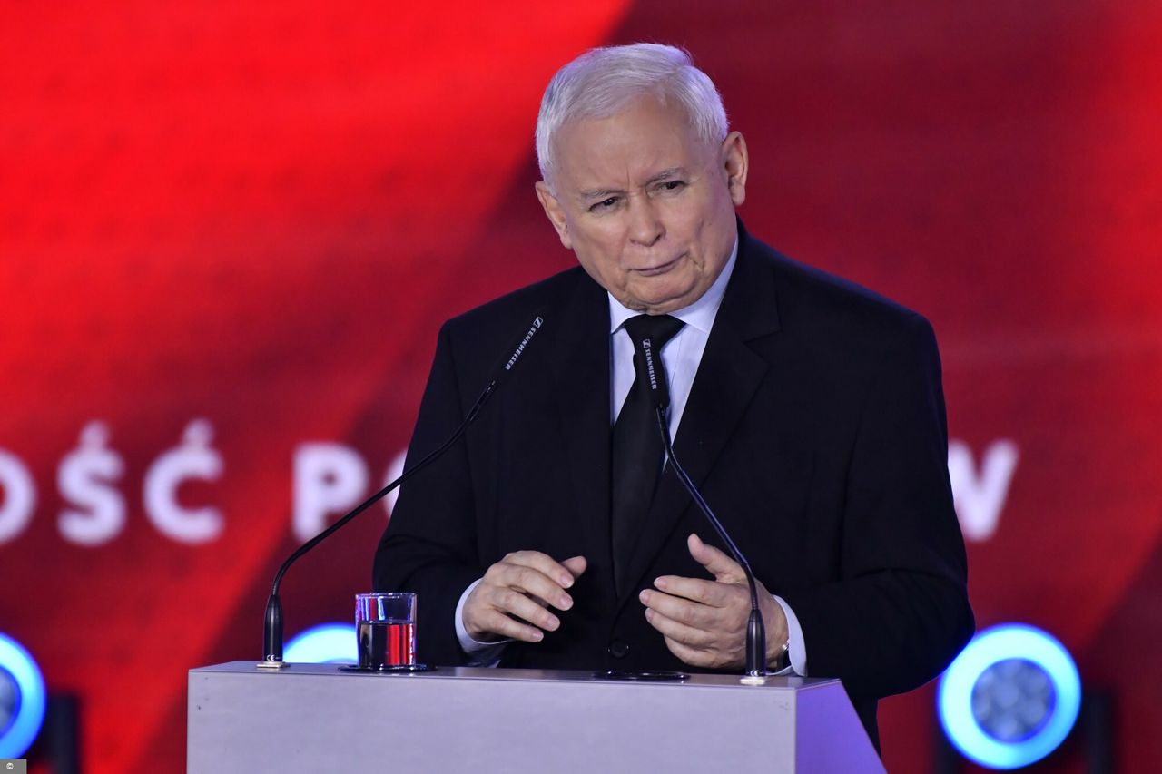 Tym razem pominął PO. Kaczyński wziął na cel nową partię