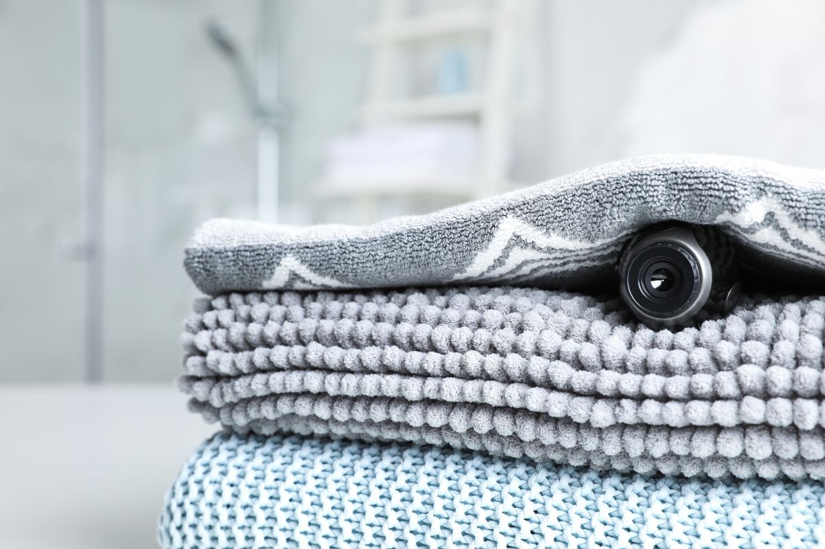 How not to be caught by hidden cameras in hotels?