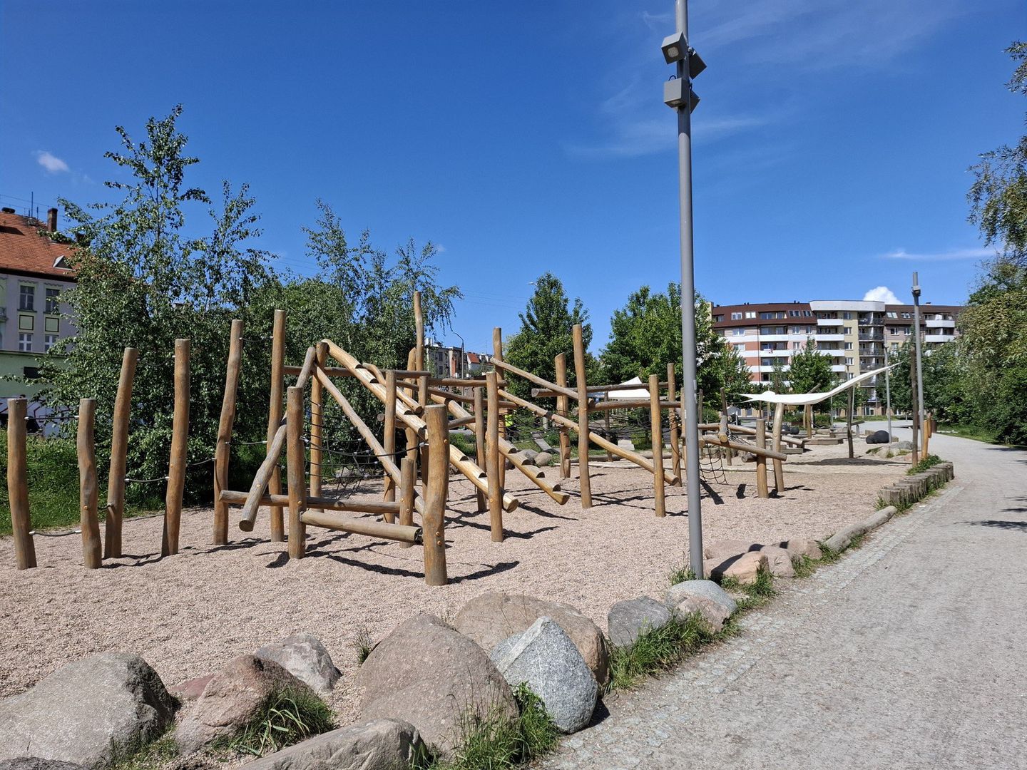 Wodny plac zabaw na Żabiej Ścieżce