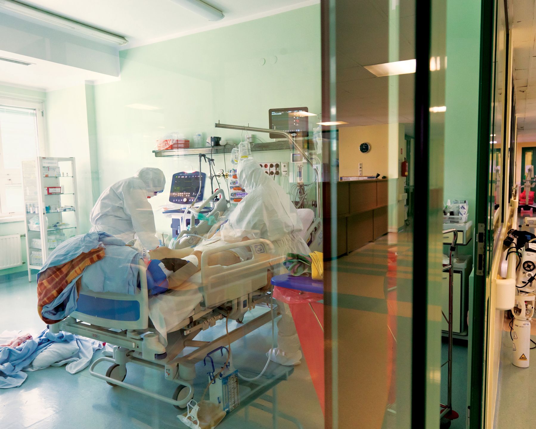 Koronawirus w Polsce. Strefa Zero, czyli Wojewódzki Szpital Specjalistyczny MEGREZ w Tychach okiem Wiktorii Kot 16
