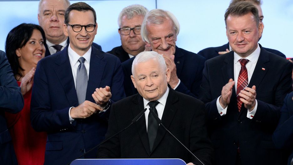 PiS spłaca długi
